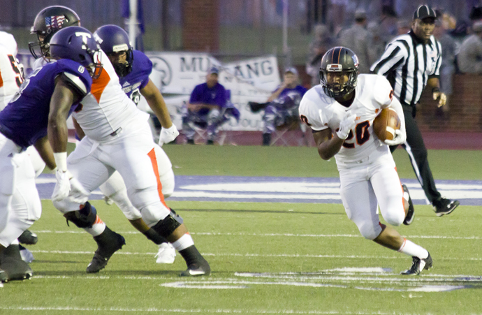 Oilers Come From Behind to Defeat Tarleton St.