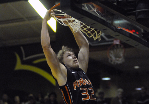 Kahlig Leads Oilers To 81-60 Win At Tiffin