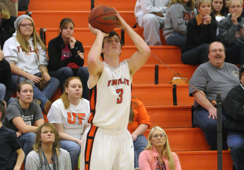 Oilers Drop 2nd Straight, Fall 61-60 to Ashland