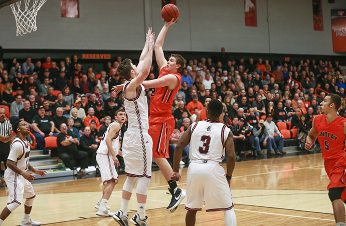 Oilers Host Panthers, Travel to Tiffin
