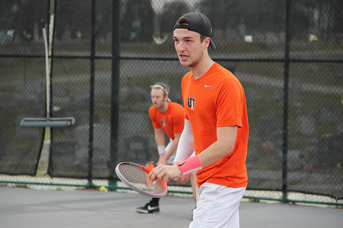 Oilers Blank Lewis and Clark 9-0