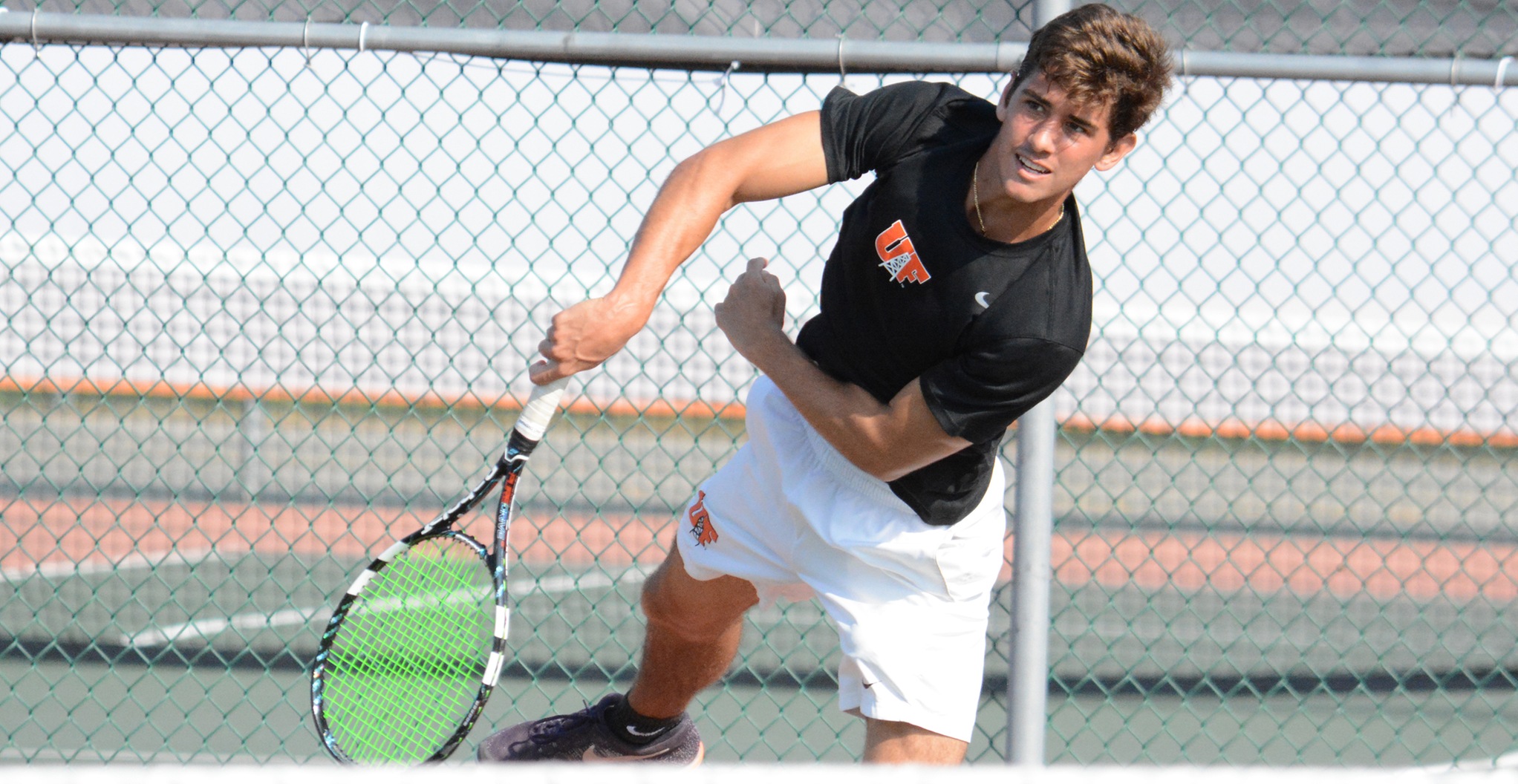 Oilers Defeat Lake Superior State