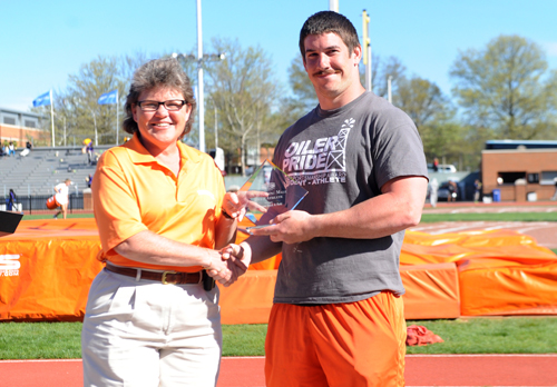 Vicars Receives Honor As Oilers Complete Sea Ray Relays