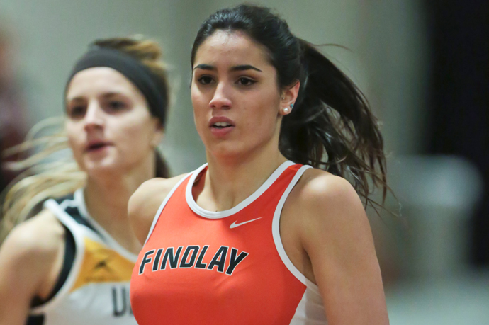 Track Wraps Up 2 Meets on Saturday