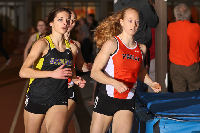 Oilers Compete in Hillsdale at the Wide-Track Classic
