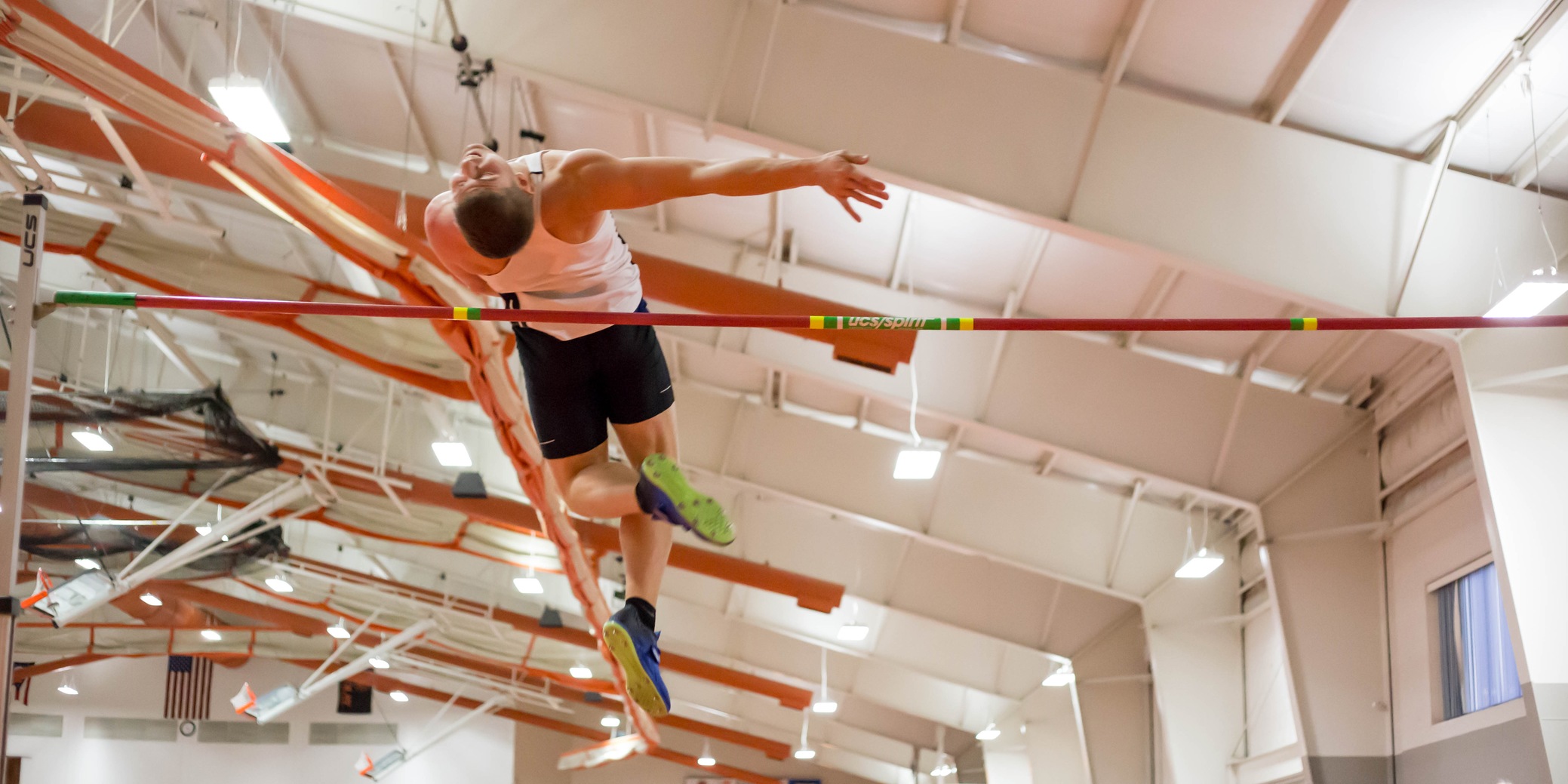 Oilers Post Solid Marks at Jesse Owens Classic