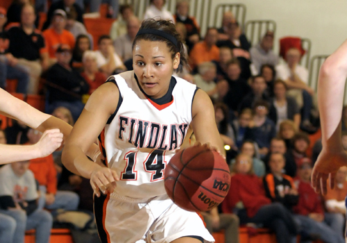 Falcons Fly Past Oilers, Win 72-45