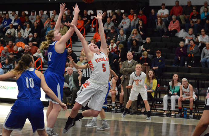 Late Charge Pushes Findlay Past Hillsdale