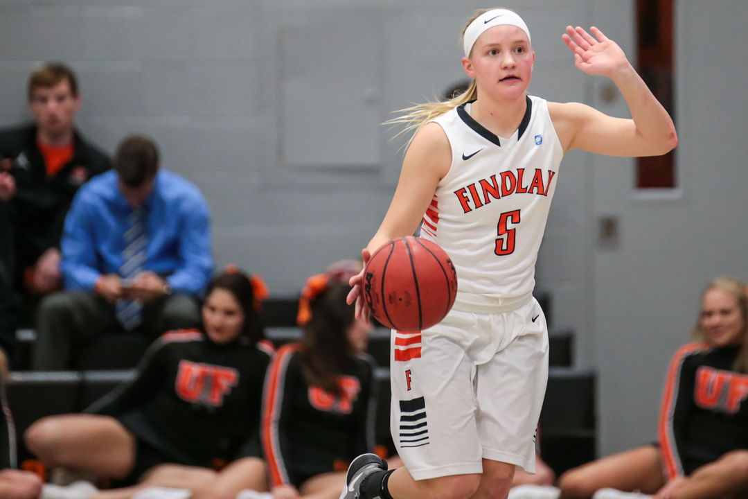 Oilers Come Up Short at Hillsdale