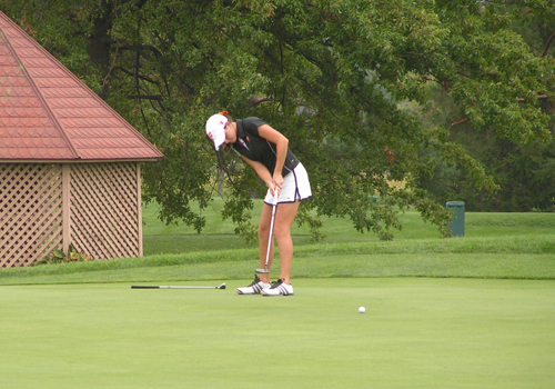 Women's Golf Takes 5th at Regional