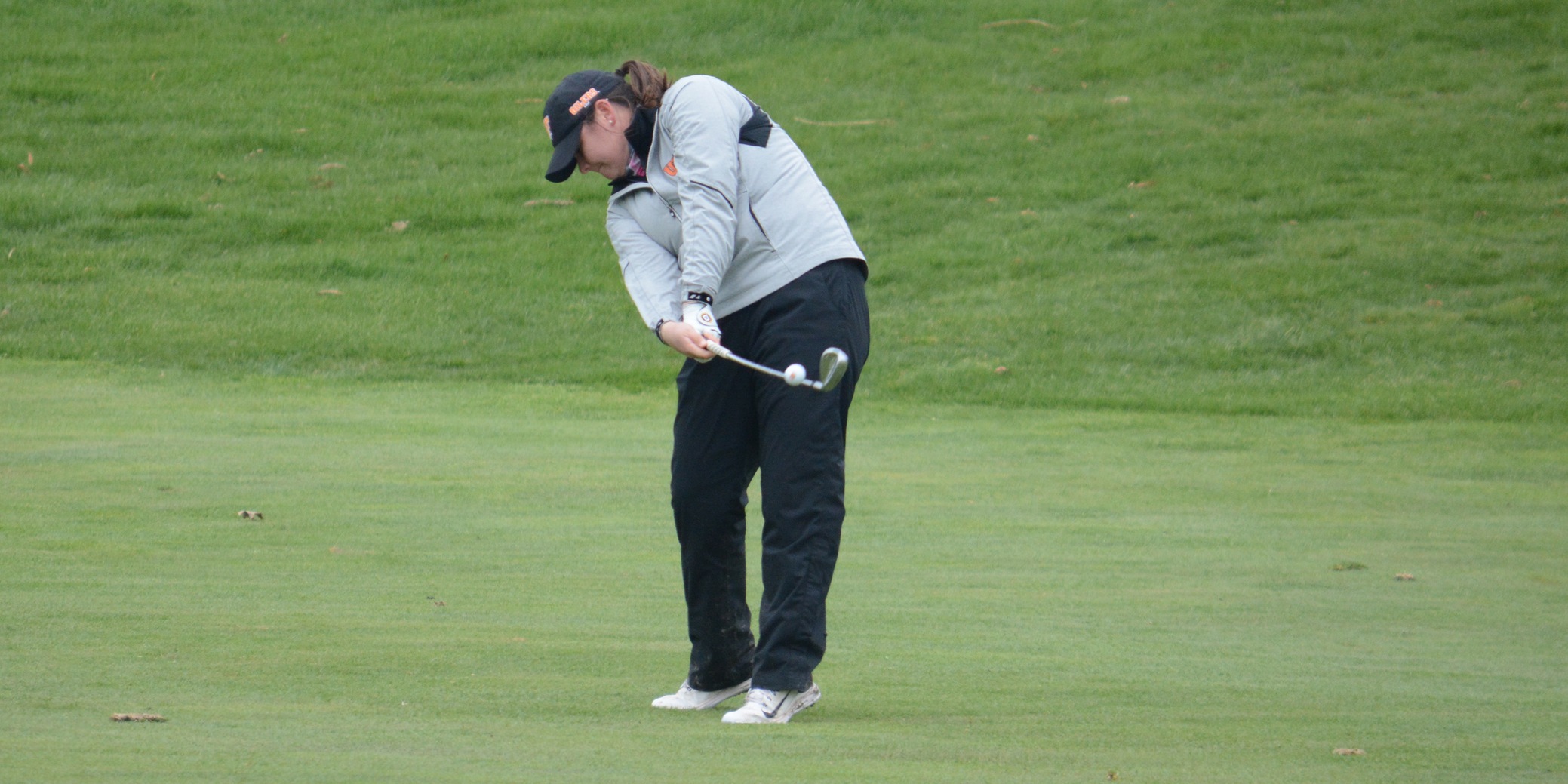 Oilers Go Low at UIS Invite