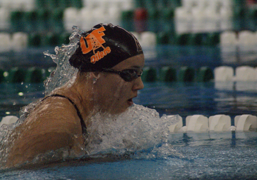 Hershaw Takes 36th in 200 IM at Nationals