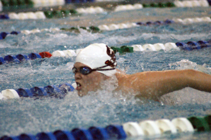 Holmstrom Takes 16th And Sets New School Record on Day 2 of Nationals