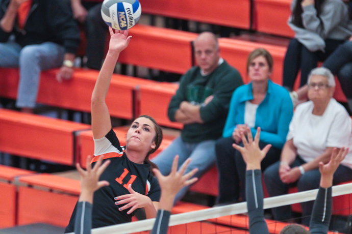 Oilers Rally to Defeat NMU 3-1