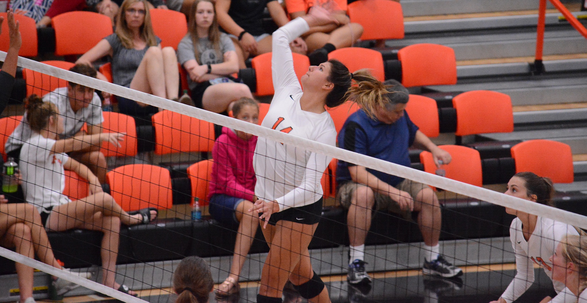 Oilers Volleyball Opens with Pair of Losses in Nebraska