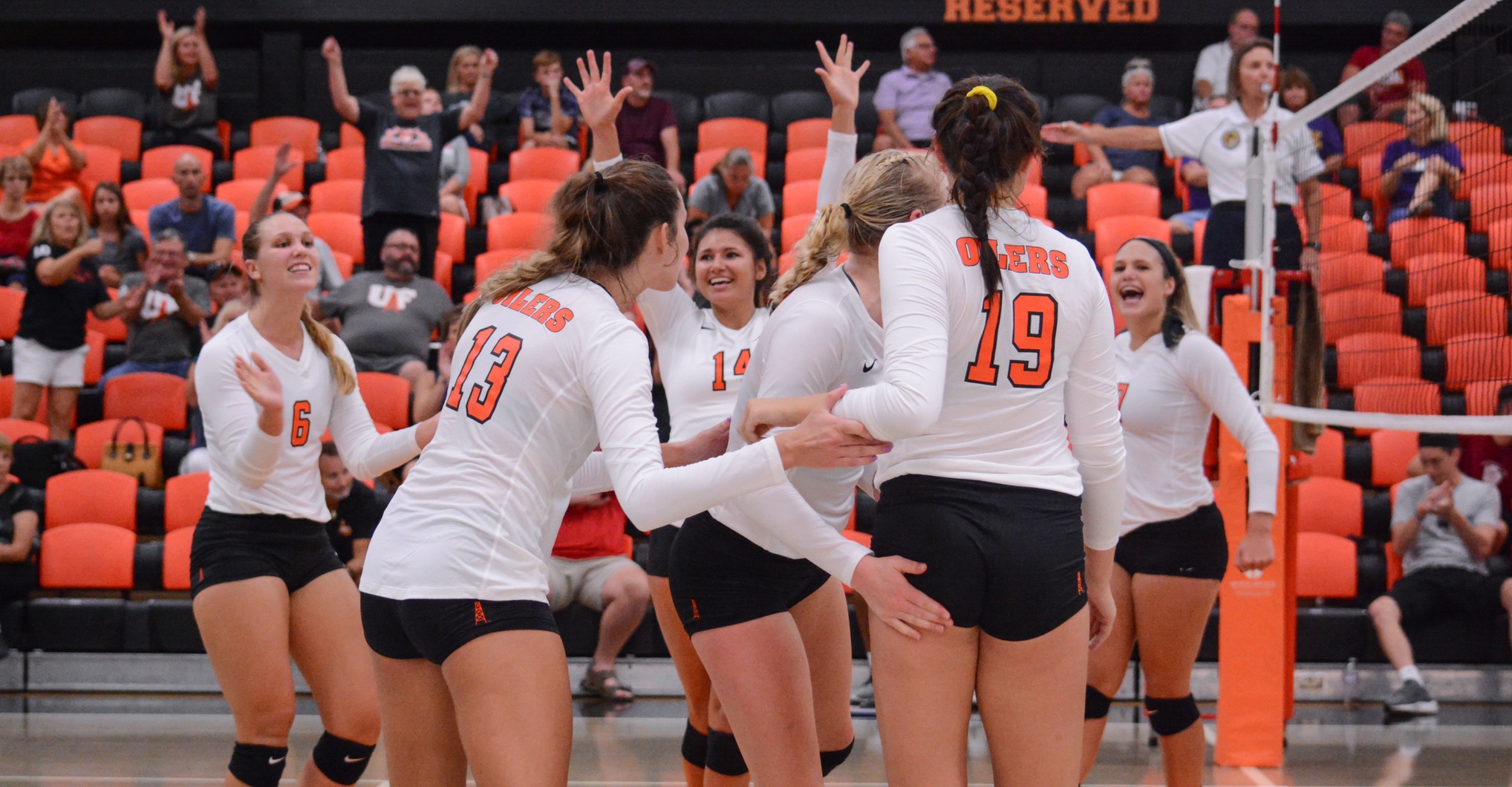 Oilers Snag Two Victories on 1st Day of Findlay Classic