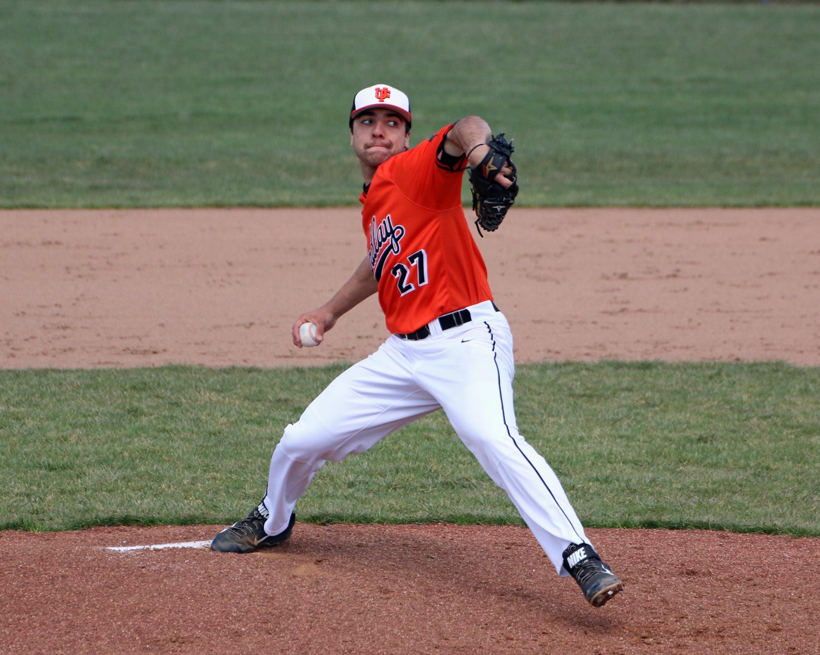 Oilers Split Series With Tiffin