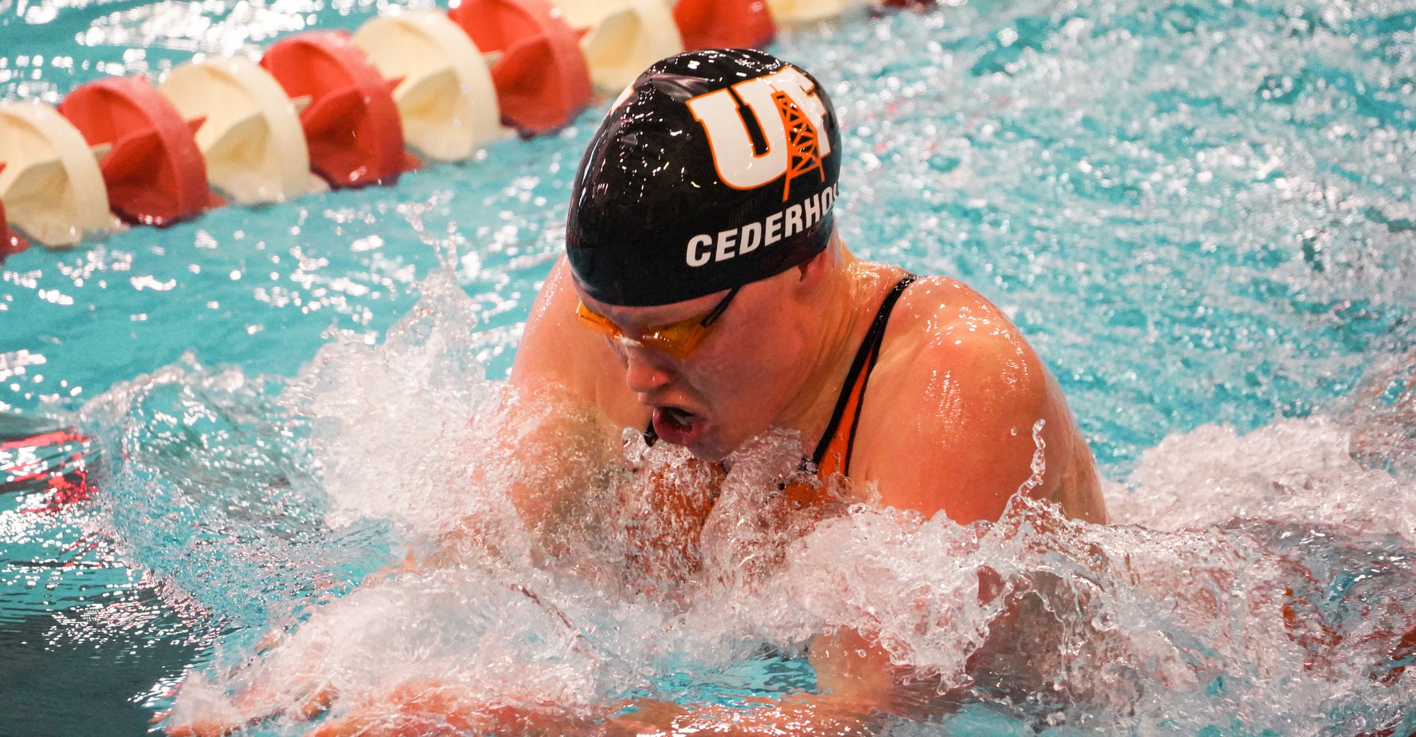 Oilers Outpaced by Northern Michigan in Marquette