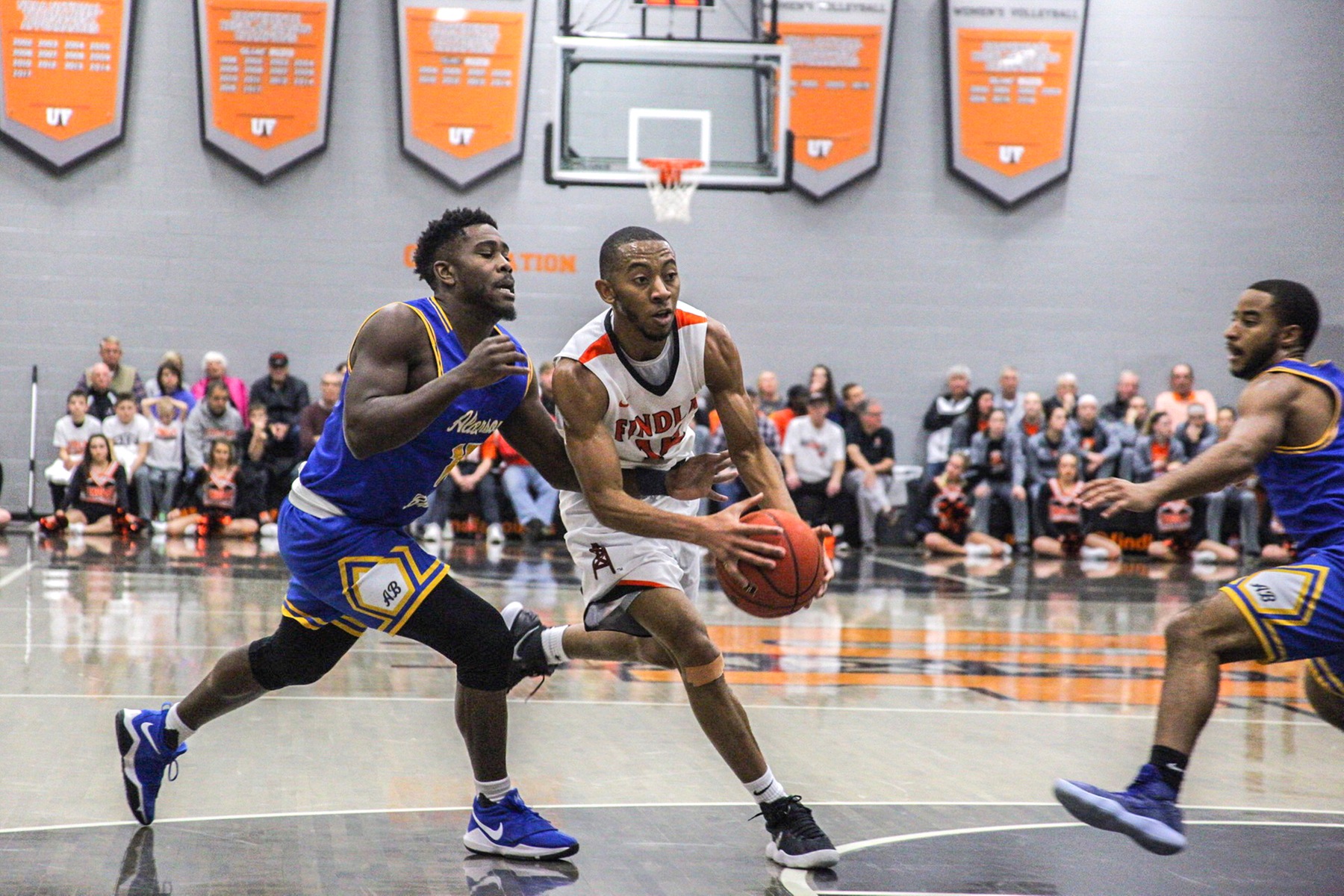 Oilers Win 8th Straight | Beat Battlers 79-72