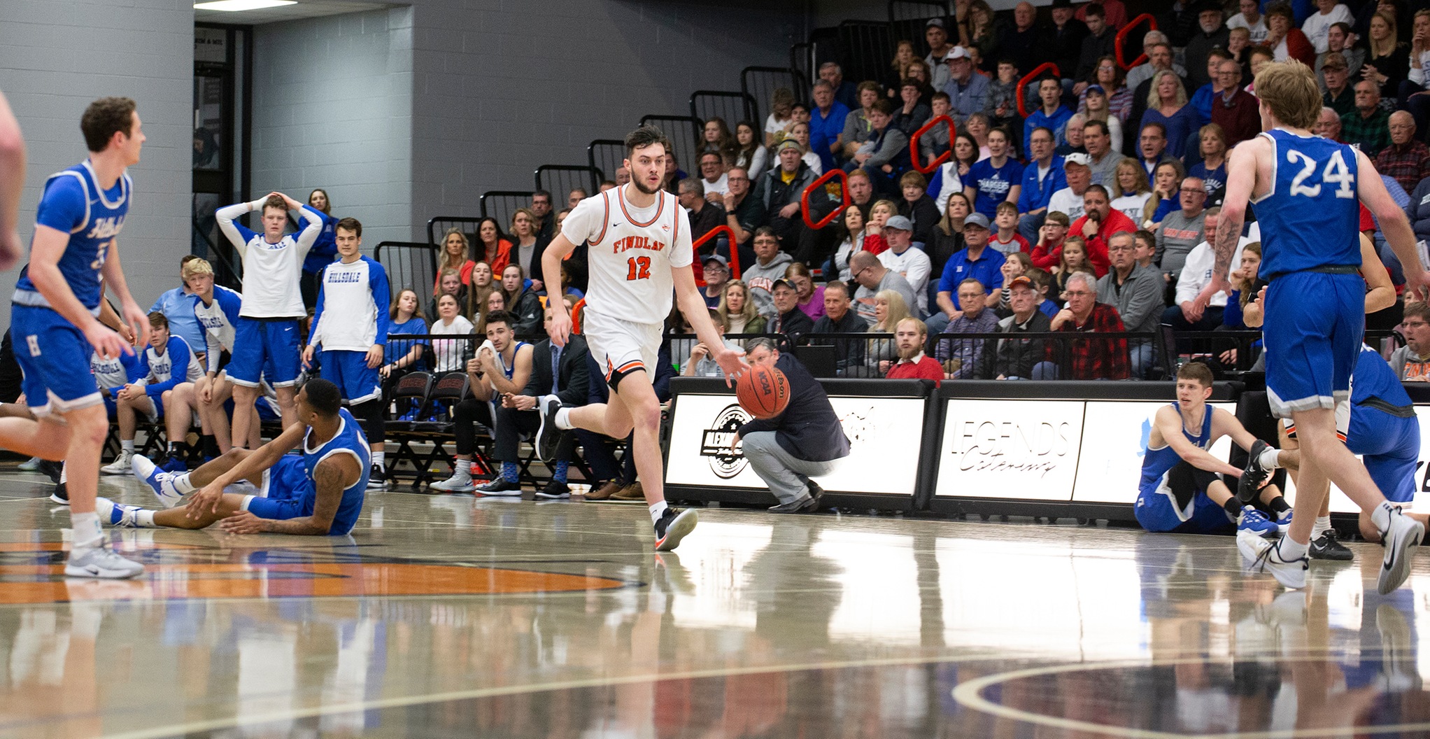 Oilers Fall 59-54 to Hillsdale