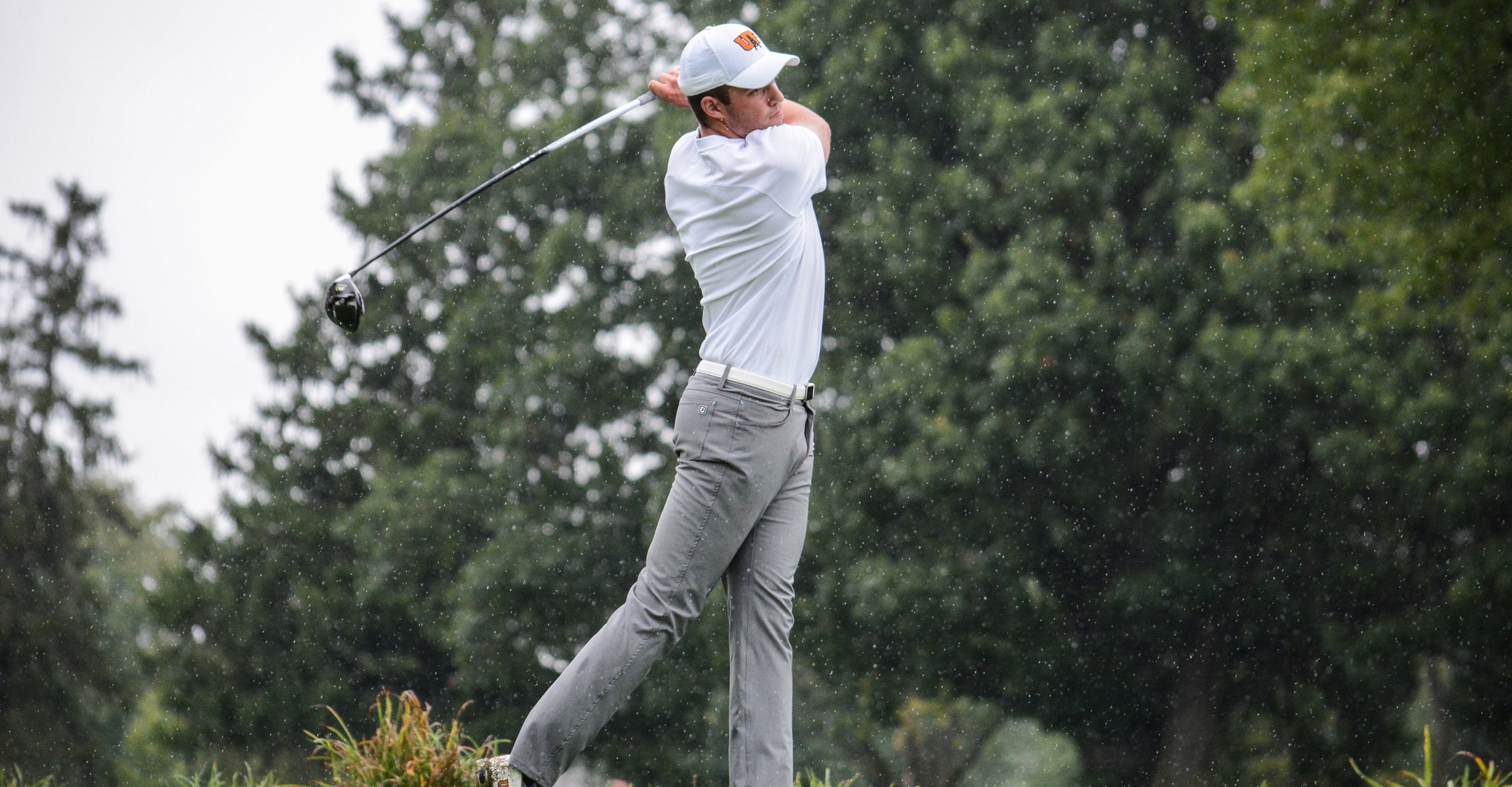 Men's Golf in Sixth After Rainy 36 Holes at Doc Spragg