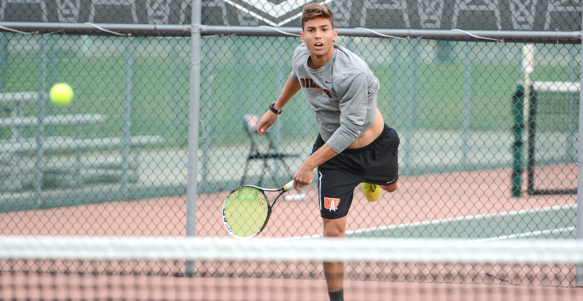 Oilers Drop Match to Tiffin