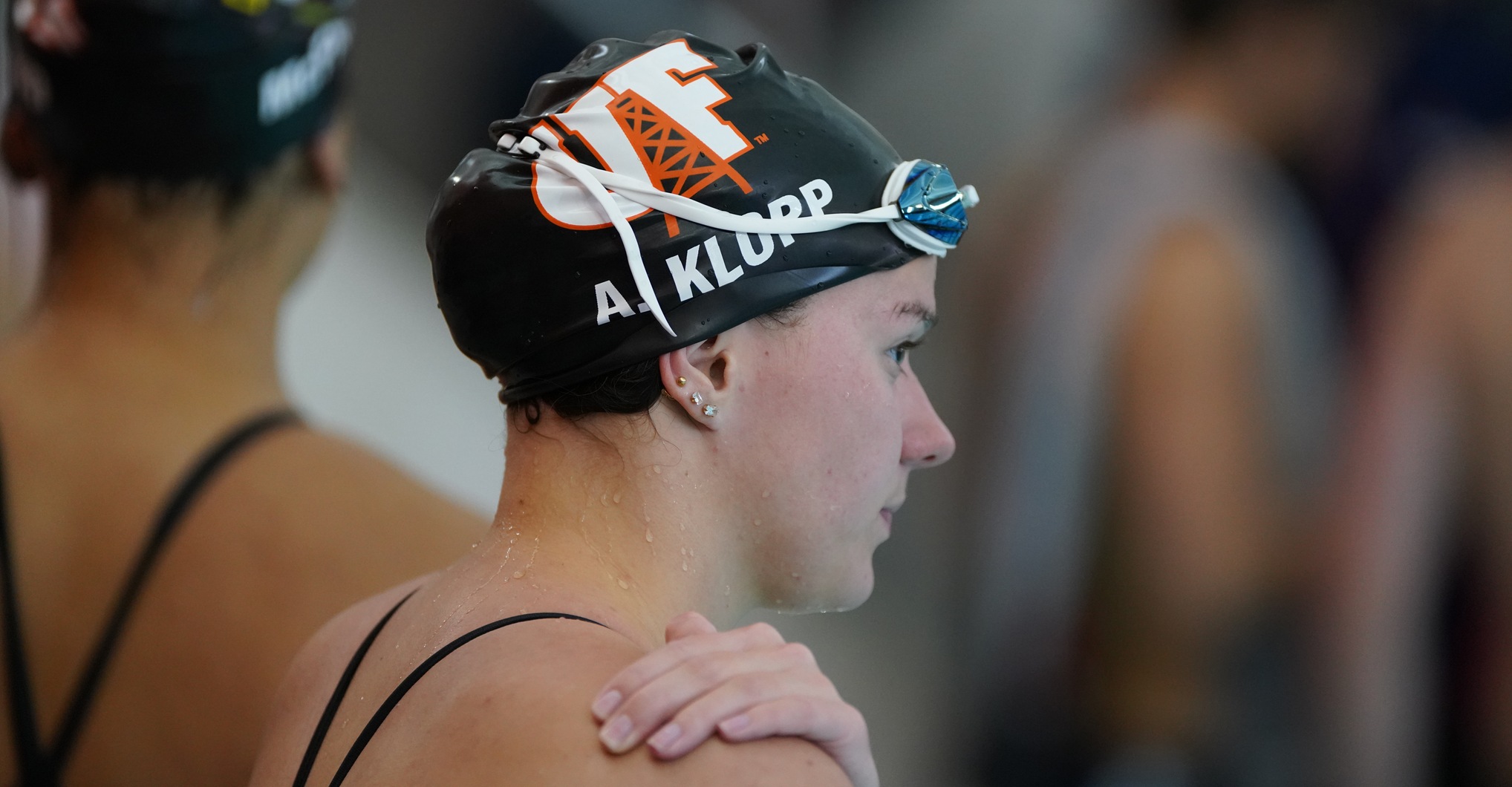 Findlay Competes on Day 1 of Calvin Invite