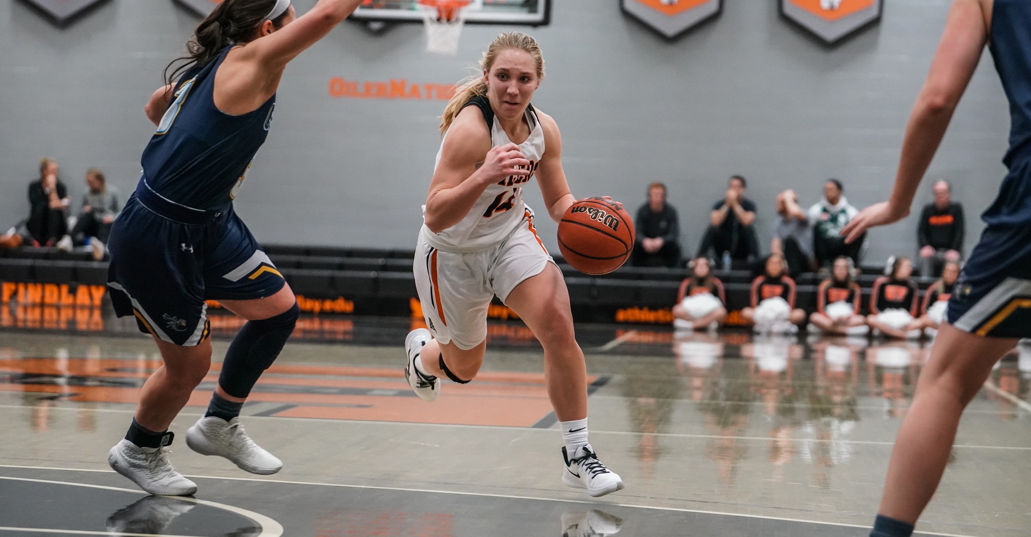 Findlay Hangs on in Tiffin | Wins Fourth Straight