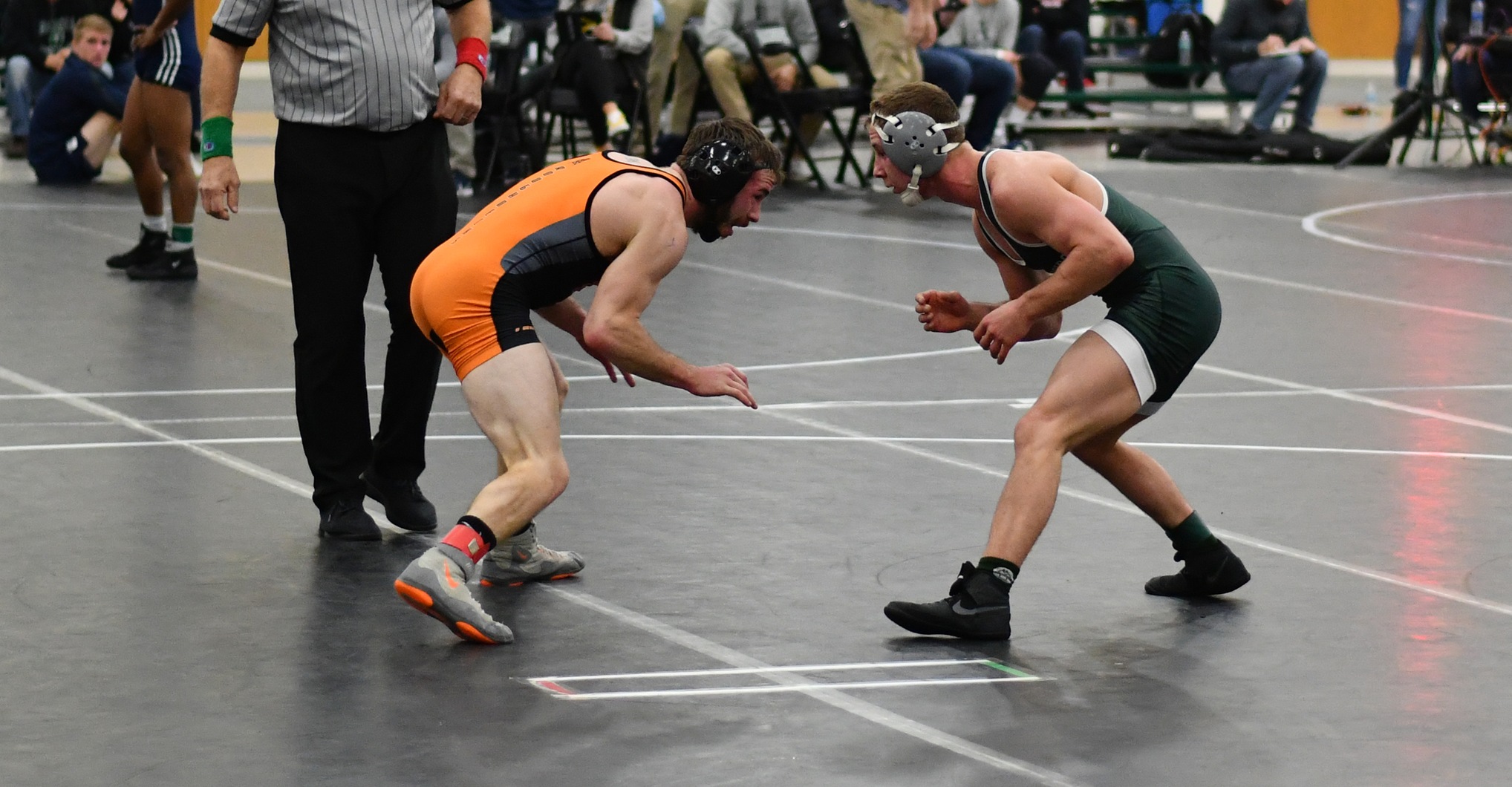 Findlay Sends Three to Second Day at Midwest Classic